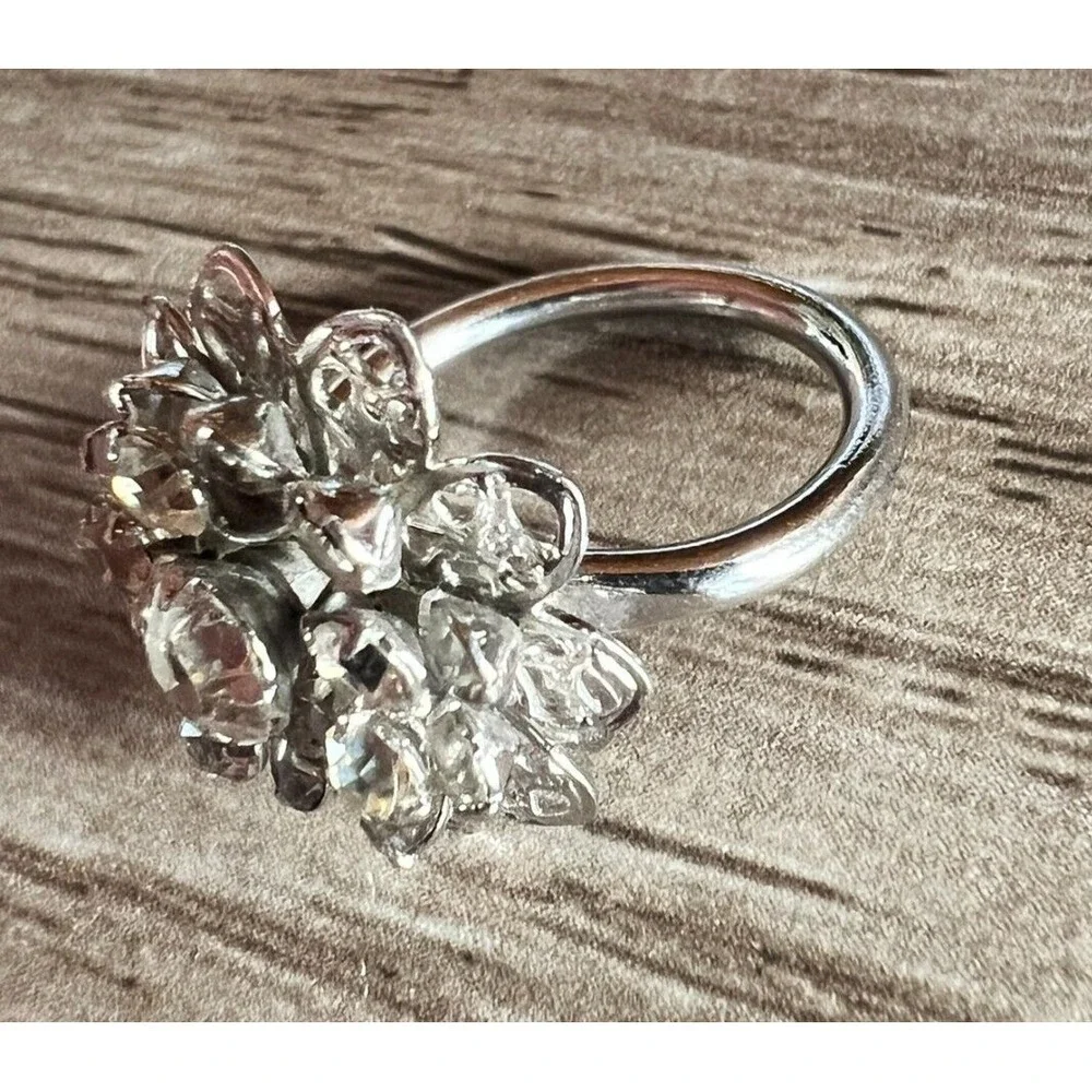 Vintage Sarah‎ Coventry Adjustable Silver Tone Rhinestone Cluster Ring 1960s MCM